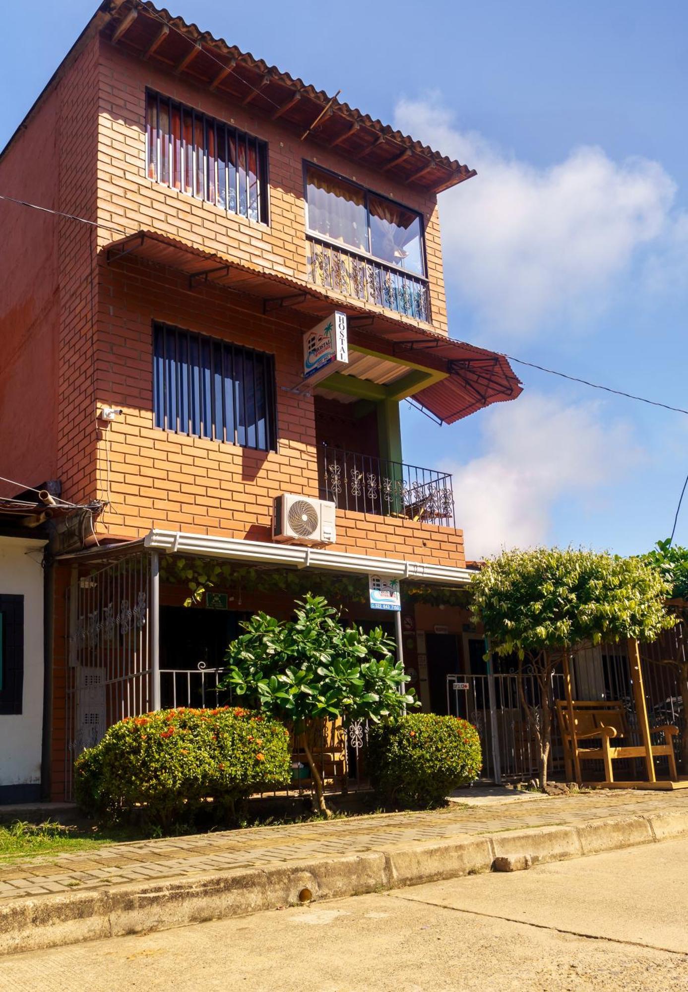 Mi Pueblo Natal Aptos Y Habitaciones Necocli Luaran gambar